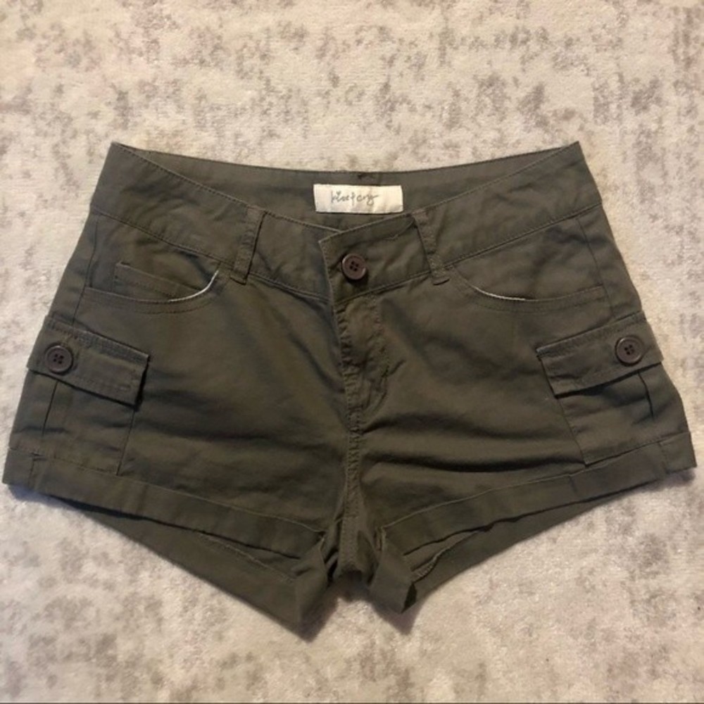 Army green short shorts